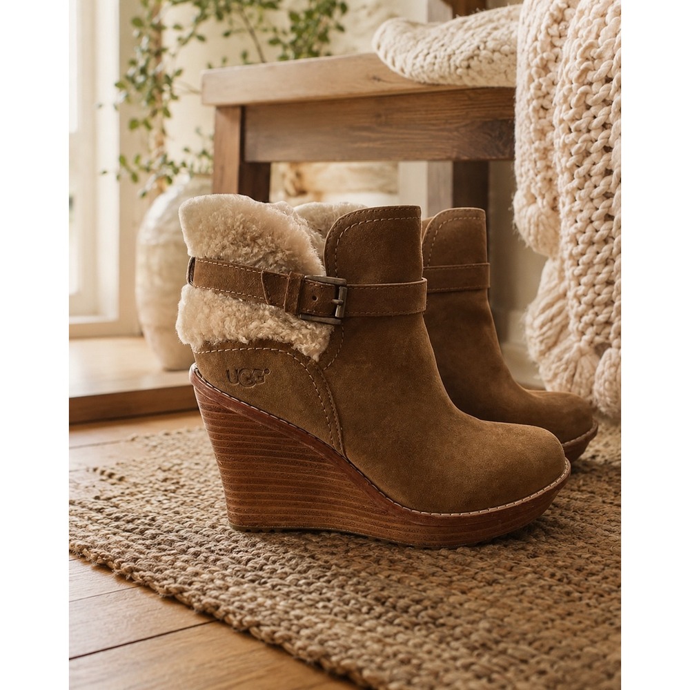 UGG Anais Chestnut Suede Shearling Wedge Ankle Boots Women's 7.5